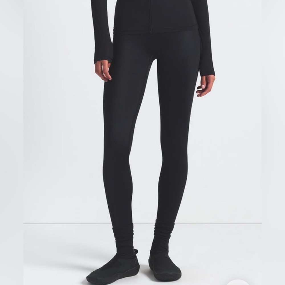 NIKE SKIMS BONDED WAIST LEGGING 26 INCH SMALL NWT